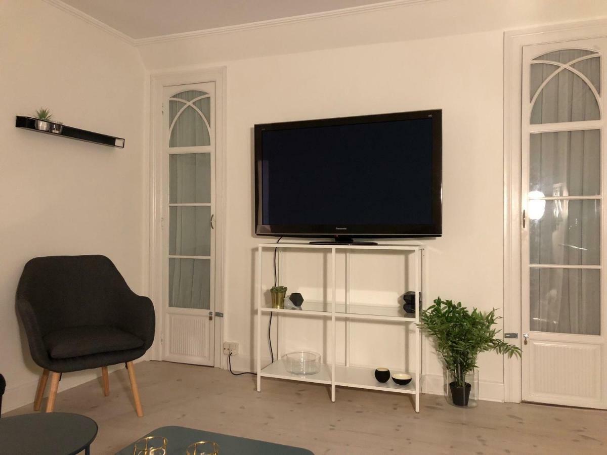 Nice 1St Floor Apartment วิโดวรา ภายนอก รูปภาพ